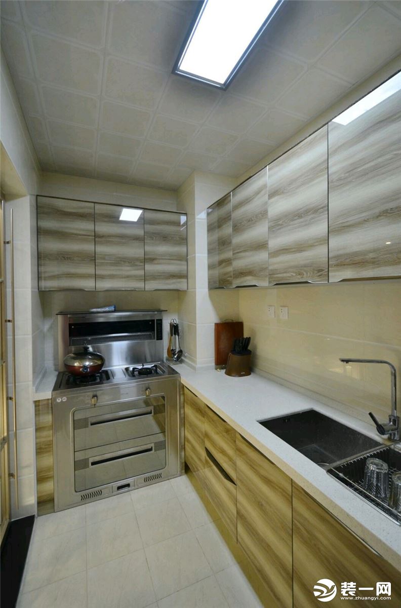 丰立装饰115平现代风格三居室--厨房