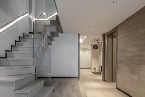 華僑城疊拼別墅236平現代簡約風格裝修效果圖樓梯