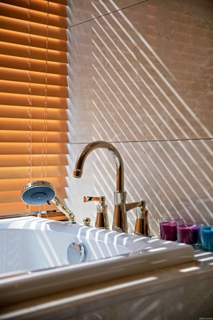 金凯家园120㎡三居室欧式风格装修效果图浴室