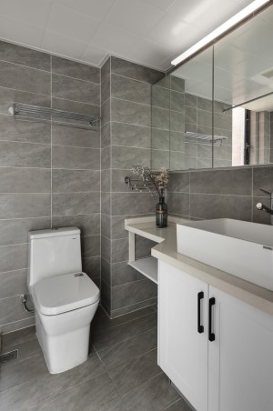 金域传奇四居室现代装修效果图浴室
