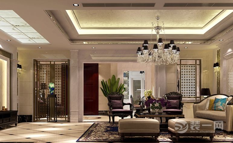 客厅设计风格以奢华、典雅的欧式风格为主。项目整个空间是以黄色和白色为主色调。