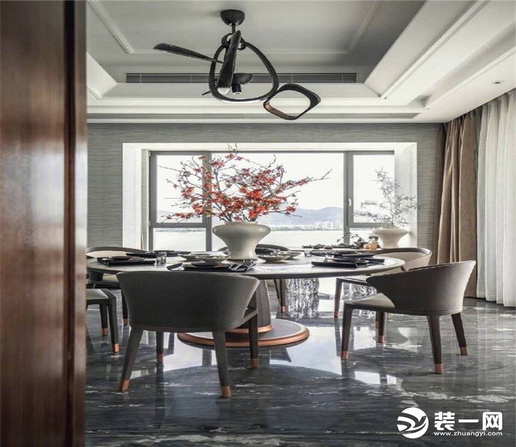 【众意装饰】汤逊湖壹号200平 +新中式风格+ 五居室  餐厅效果图