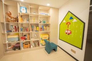 业主对于儿童房比较注重，设计中整个儿童空间做为一个动物主题空间来打造。