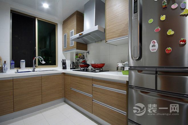 重庆乐置家装饰：95㎡三居室 造价 15万 简约欧式厨房