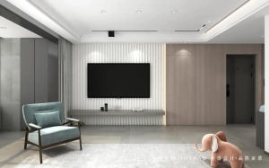 电视背景墙白色格栅纹硬包与原木材质形成独特的纹理，隐形门设计让空间更整体。