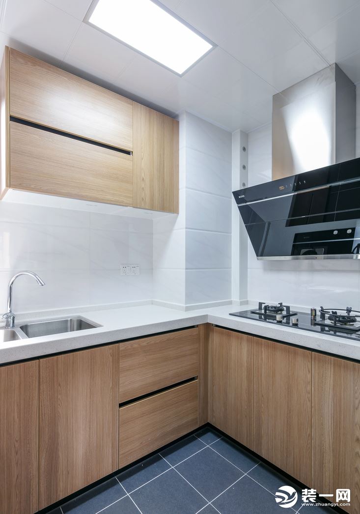 华远海蓝城115平米北欧风格设计，品质整装全包10万 L型厨房装修设计