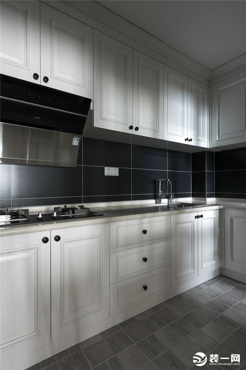 【二手房装修】西安富力城124平米现代简约装修—厨房装修设计