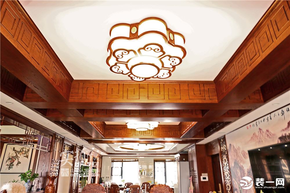 【山水人家装饰】新华联青年城280平中式风格餐厅吊顶装饰家装效果图