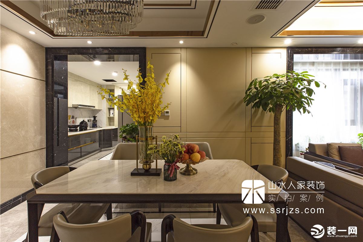 【武汉山水人家装饰】绿地金融国际城+240三室两厅+餐厅 后现代风格家装效果案例
