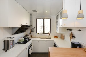 【山水人家装饰】和谐家园87平两居室北欧风格开放式厨房装饰效果图10万
