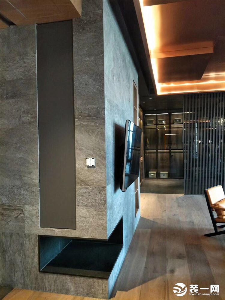 西安龙福佳苑紫苹果装饰集团125平三室两厅现代简约极简风格工地实景展示效果图