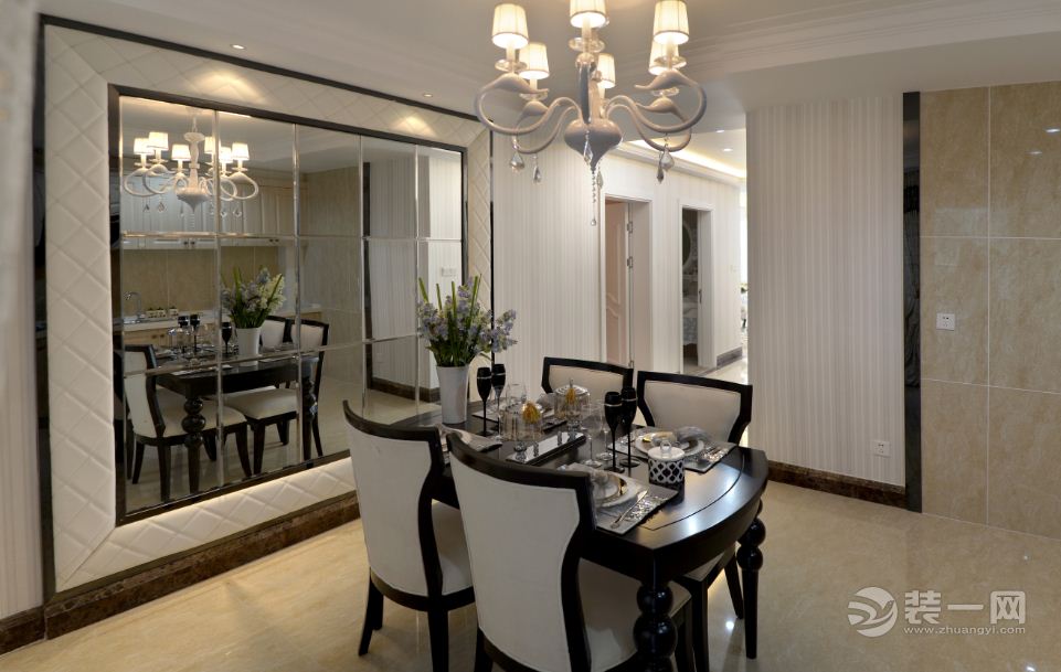乐尚装饰 融科金湖湾 107 三居室 造价12万 欧式风格 餐厅