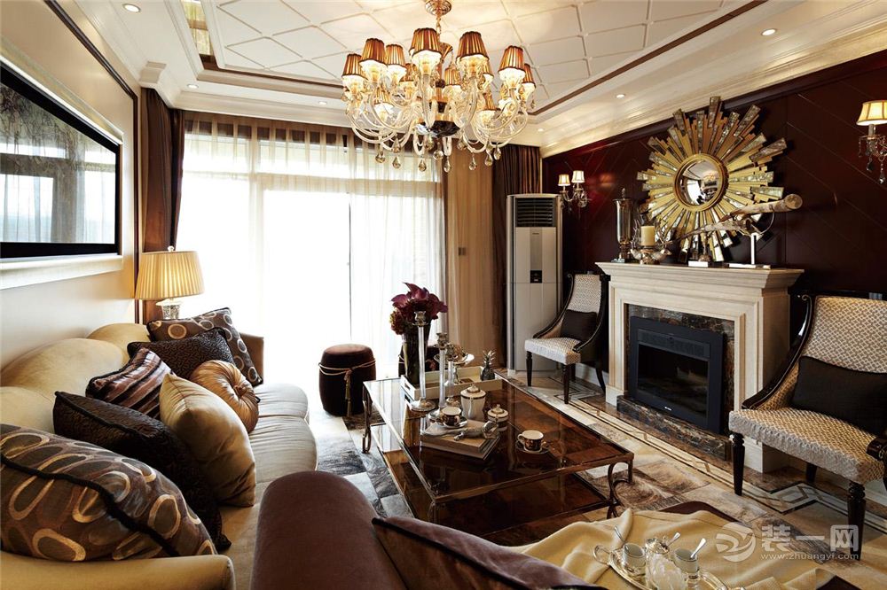 乐尚装饰 御龙天峰 97平 三居室 造价10万 欧式  客厅