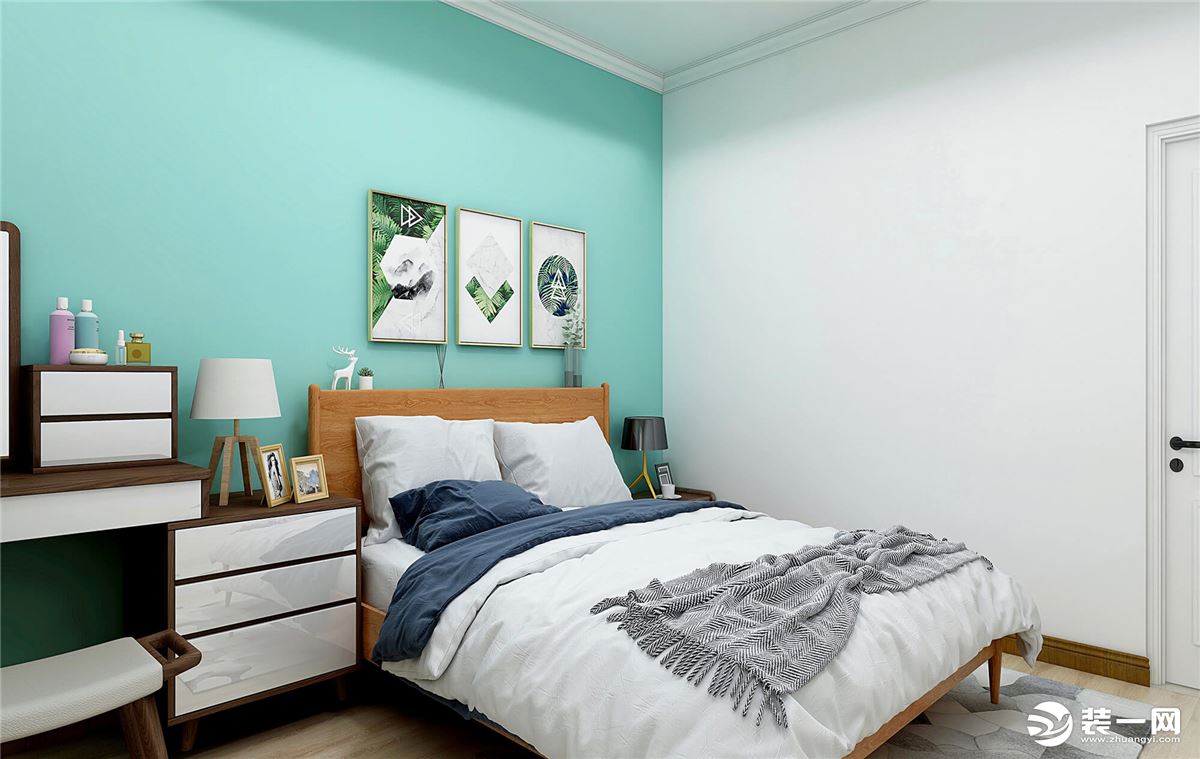 浅绿色的墙面，温润的木色床与床头柜，消除空间的单调，在温馨舒适的氛围中，赋予活力与生命力。