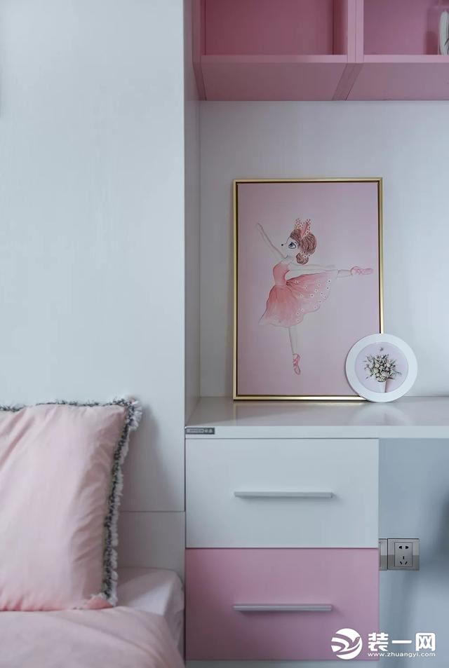 117㎡现代简约，粉色调的卧室，看着就美醉了
