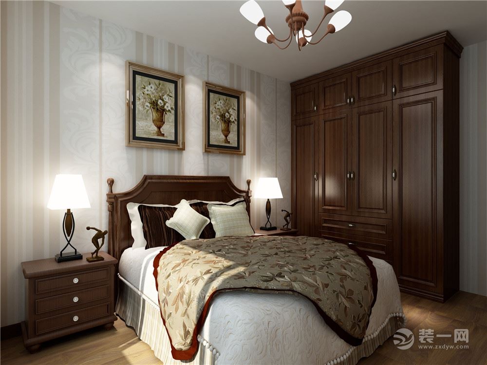 体方案内客餐厅采用深色木质软装搭配挂画 调节空间色调，卧室采用美式国王床与墙纸做搭配