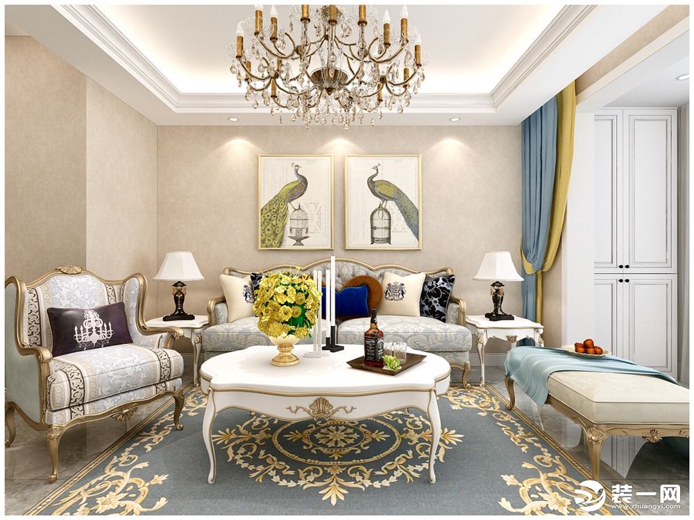 沙发也是浅蓝色的花纹样式，茶几、电视柜等家具都是白色，地砖是800*800的灰色瓷砖，整体看起来十分