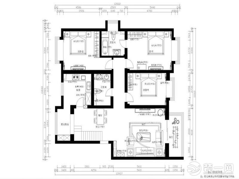 本戶型是154㎡三室兩廳兩衛(wèi)一廚標準的H戶型