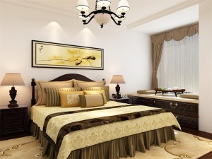 主卧采用强化复合地板，整个家居颜色稳重，使整体休息环境更为舒适