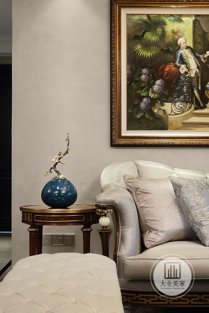 新古典风格实景—德水香林平层效果图客厅一角