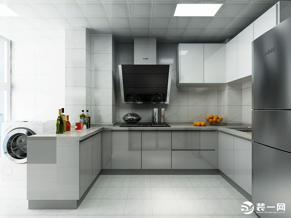   厨房以灰白色系为主，干净的墙砖，搭配烤漆地柜，地柜采用的灰色，吊柜白色，采用的灰白搭配，现代感更