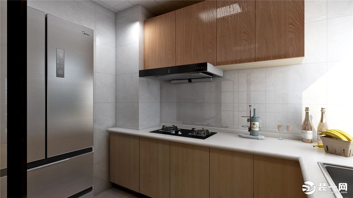厨房空间不是特别大，整体选择了欧派的整体厨房，地柜吊柜都是采用诺斯胡桃双饰面的材质，整体简洁好打理