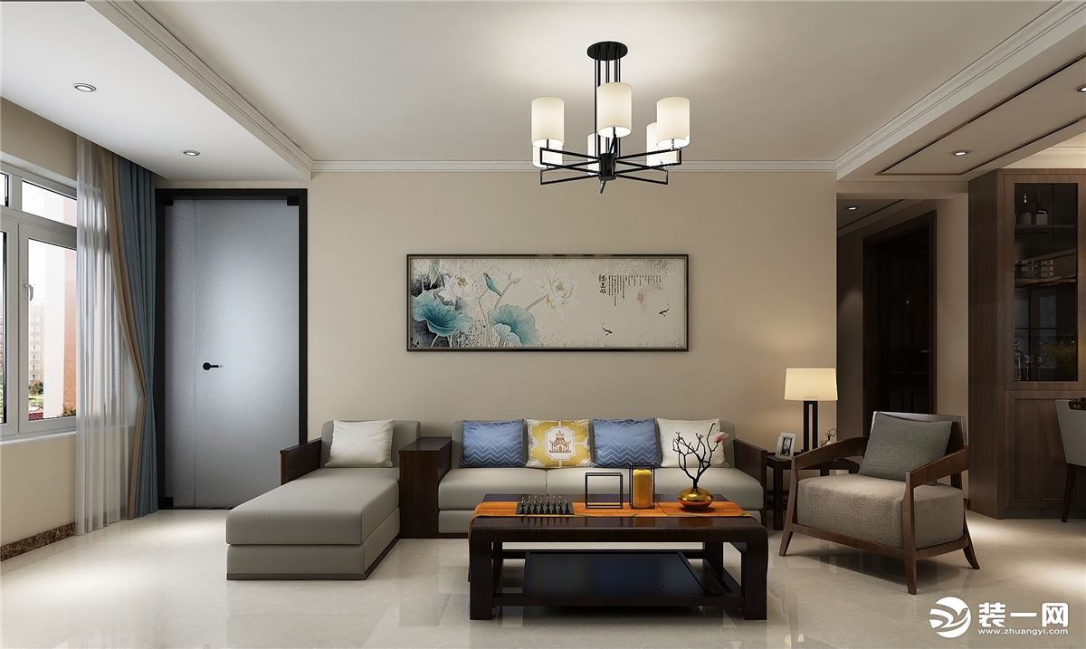 客厅整体墙面为淡黄色乳胶漆，家具以实木为主，创造出一个温馨，舒适的家庭环境。