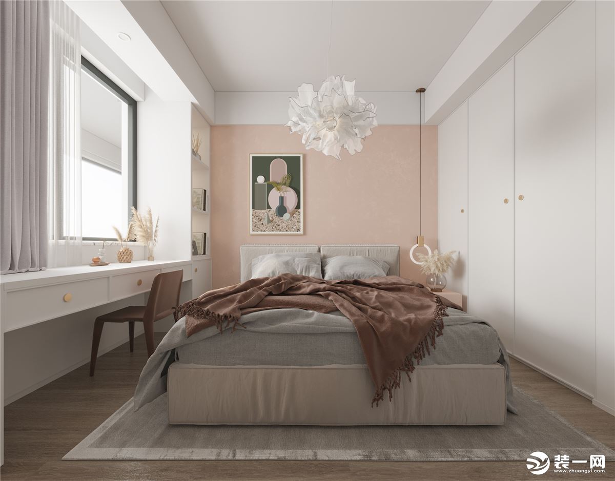 主卧室整体采用暖色调，背景墙采用纱罗的色调，看起来暖暖的，窗口的墙柜增加了储物，放置小物品很方便。