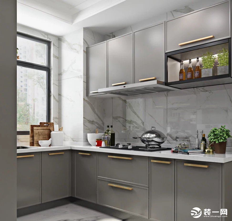 厨房地柜与吊柜相结合，整个空间都充分利用，冰箱的位置刚刚好 ，洗切炒都很方便使用。