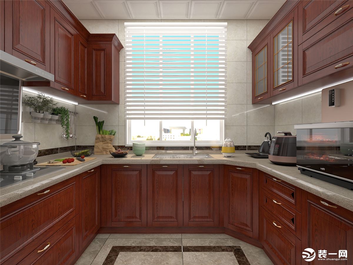 厨房设计采用U型台面设计，空间利用率更高，橱柜选用古典木纹色平板门，与整体风格保持一致。