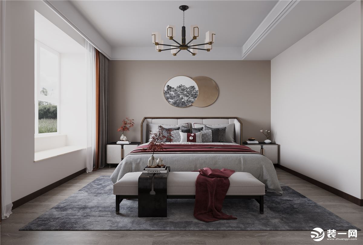 卧室空间也比较大，收纳与休息空间分开，生活起来也更舒适，背景墙苍烟色让安静的环境有着别样的温馨。