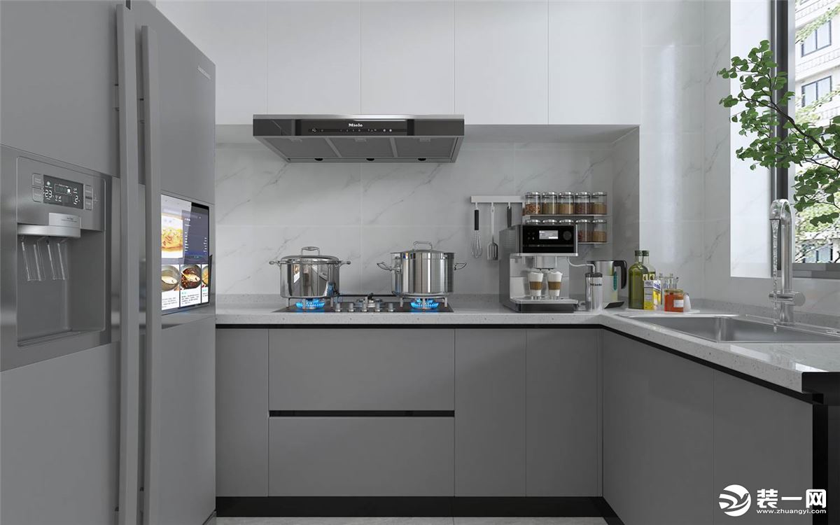 厨房设计采用L字型设计，把冰箱设计在厨房里面，使用起来更加方便，也不占用外面空间。