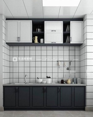 选择了欧派的整体厨房，地柜和吊柜黑白色搭配，在黑白格墙砖的搭配下，显得空间更加大气有格调