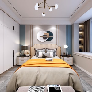 主卧床头背景墙以独特的肌理呈现，与浅灰色墙面和木色衣柜形成三个不同视觉感的环绕面。