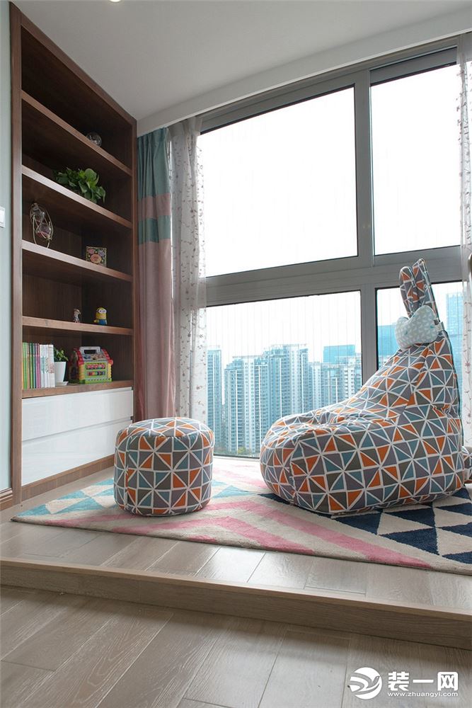 重庆生活家装饰 | 150m²现代简约港式风情设计案例  书房