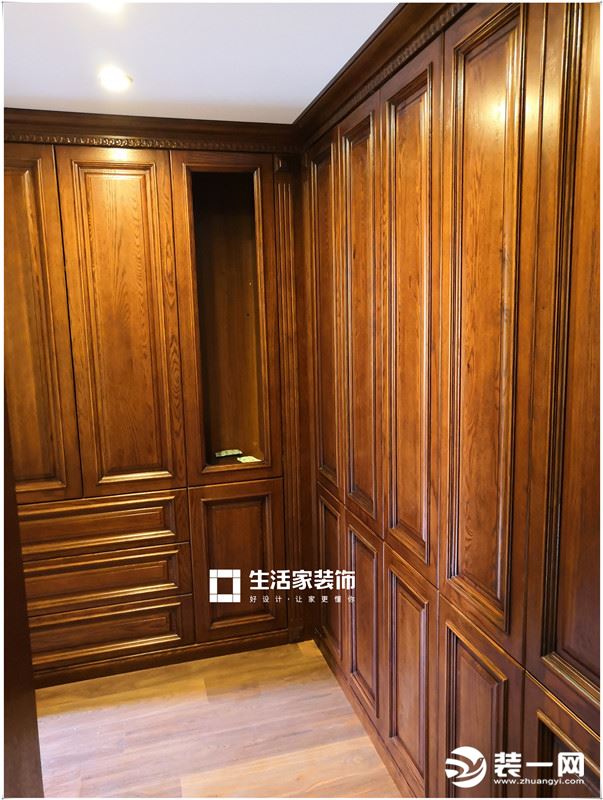 重庆生活家装饰 | 龙湖好望山150平方美式风格装修设计案例实景  衣柜