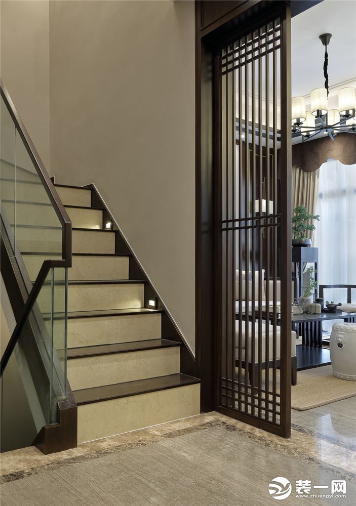 重庆生活家装饰 | 300m2中式风格装修设计案例 楼梯