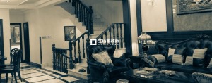 重庆生活家装饰 | 南山澜400m²美式风格装修设计案例 楼梯