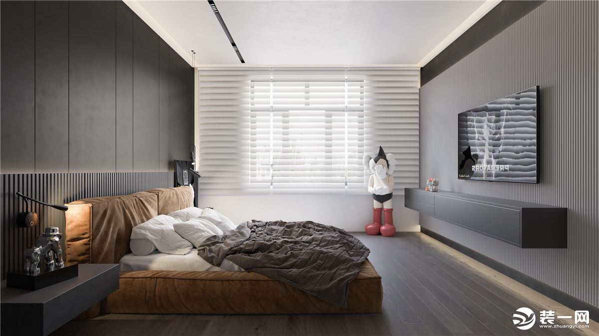 卧室浅灰色的电视墙、棕色的床以及白色的百叶窗和天花板中和了黑色墙面带来的冷酷感，既保留了黑色的低调高