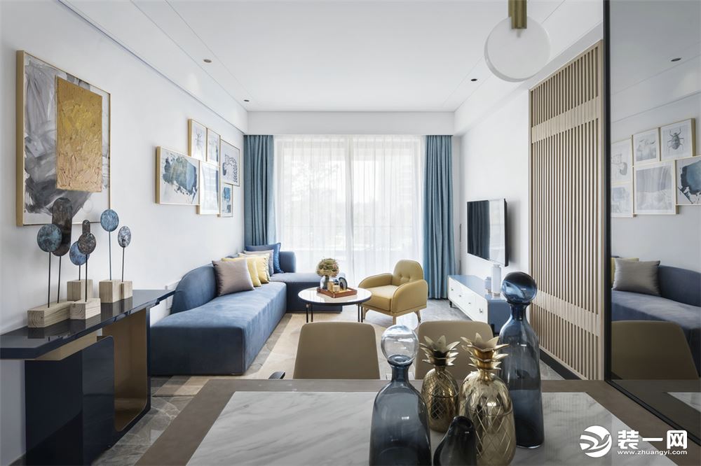 上海臻水岸苑三居室150平现代风格客厅装修效果图
