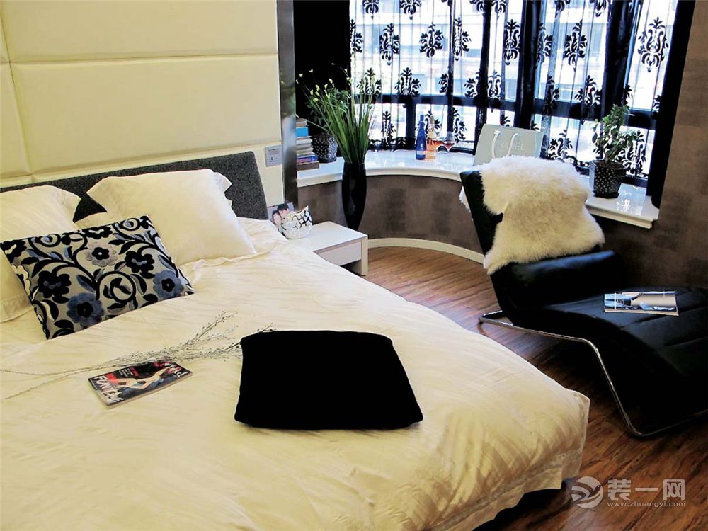 广州新庆路小区120平米三居室现代简约风格卧室