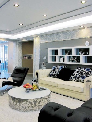 广州新庆路小区120平米三居室现代简约风格客厅