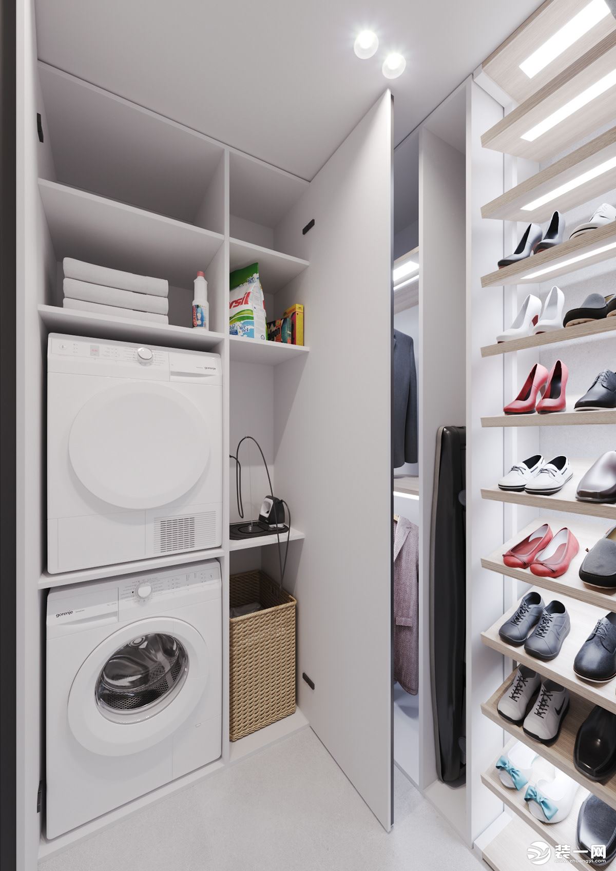 衣帽间的设计，柜门打开是收纳柜，放置洗衣机和烘干机，空间的合理使用