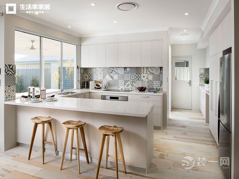 上海融创香溢天地128平米三居室简欧风格厨房