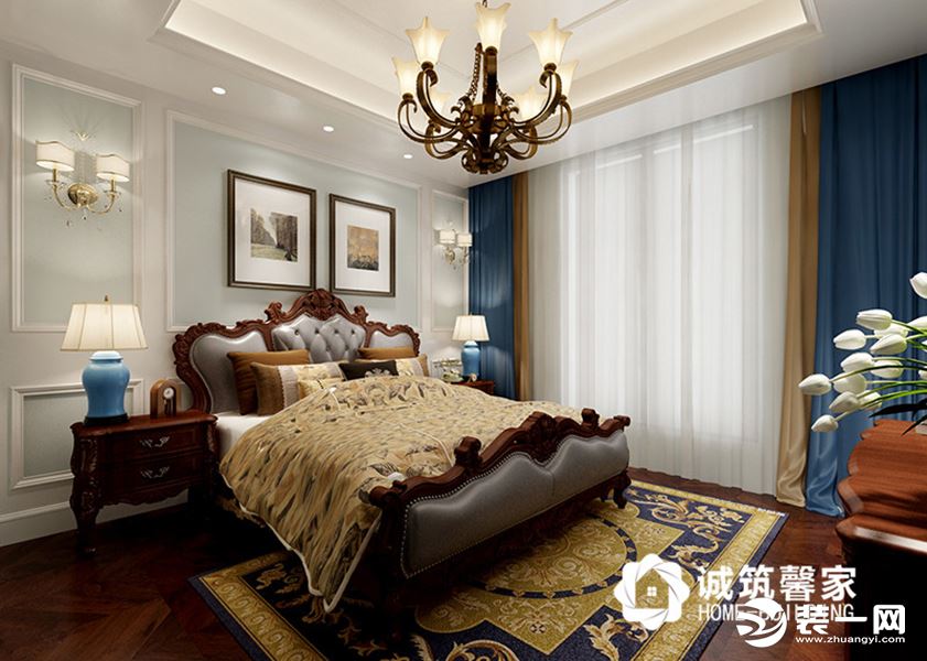 整体色调采用了浅色调，淡淡的蓝色弱化了美式家具的做旧感，使空间变得简洁明快，配合温馨柔软的布艺装饰