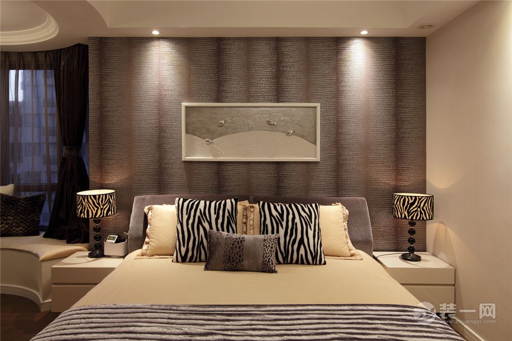 泛美华庭120平三居室现代风格装修效果图卧室