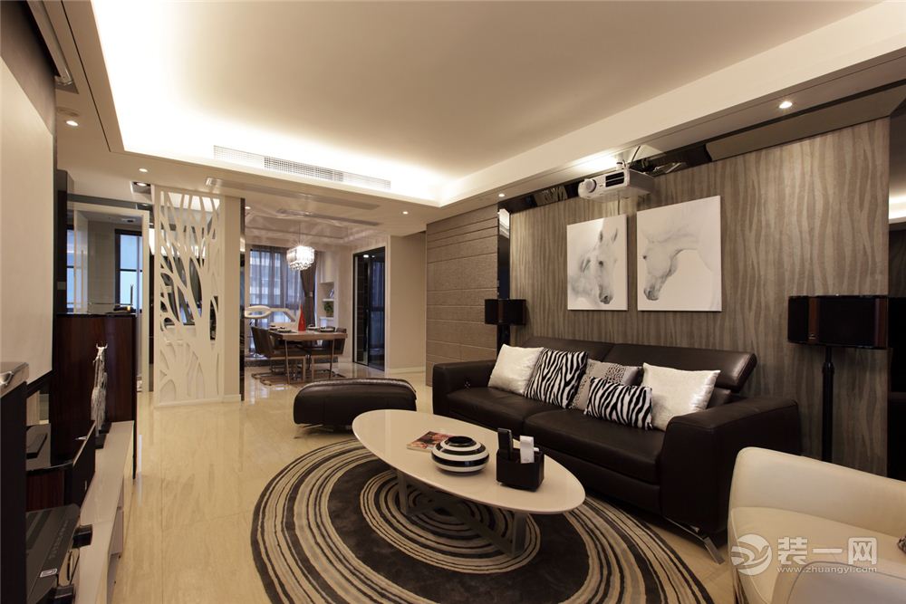 泛美华庭120平三居室现代风格装修效果图客厅