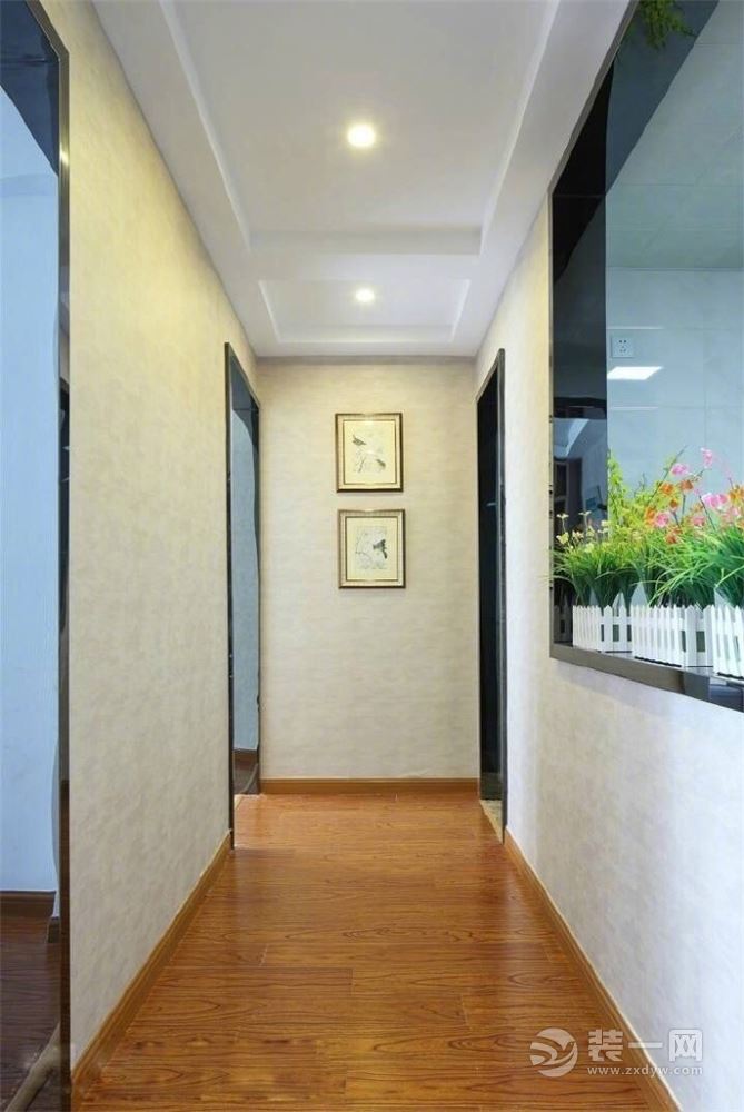 大钟寺二居室现代简约风格装修效果图走廊