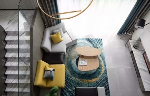 西安紫苹果装饰集团海伦春天loft轻奢风设计案例效果图-沙发软装整体搭配效果