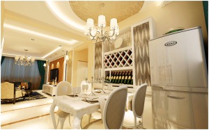 哈尔滨中海雍景西岸105平米三居室现代风格餐厅
